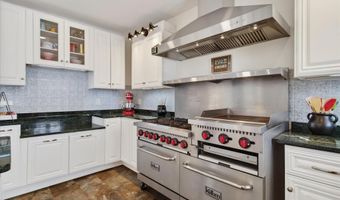 1407 Whittier Hill Rd, Cabot, VT 05647
