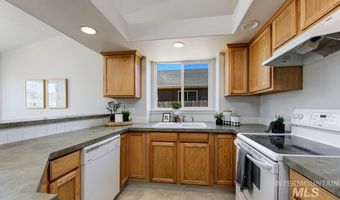 11658 Virginia Pkwy, Caldwell, ID 83605