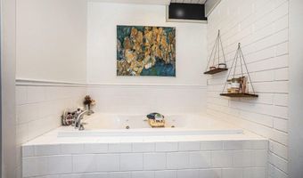 60 Alta Dl NE, Ada, MI 49301