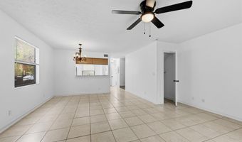 1927 MAIN St, Atlantic Beach, FL 32233