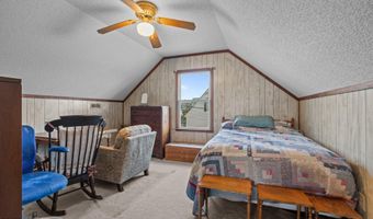 241 Moonlight Dr, Atlantic Beach, NC 28512