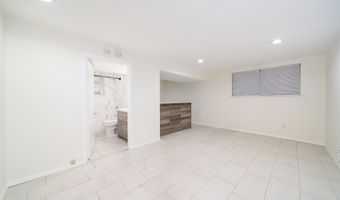 178 W 17TH St Unit 1, Bayonne, NJ 07030