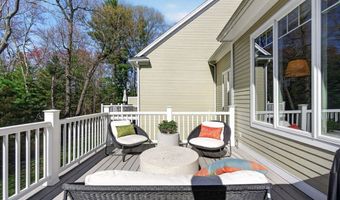 25 Crenshaw Ln 15-2, Andover, MA 01810