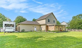 15417 Poplar St, Basehor, KS 66007