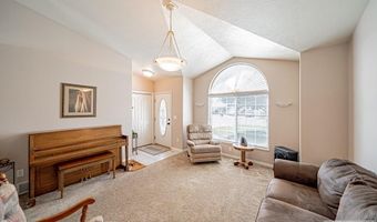 1459 S Windsor Dr, Ammon, ID 83406