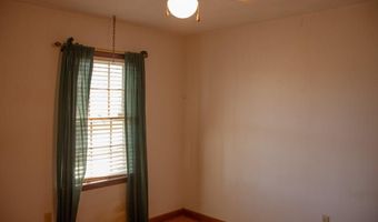 203 Price St, Roanoke Rapids, NC 27870