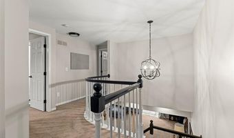 19 Parkplace N, Allen Park, MI 48101