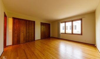 729 S Mckinley Ave 1, Arlington Heights, IL 60005
