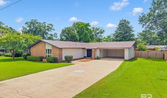 18 Rollins Pl, Atmore, AL 36502