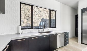 386 Tranquil Peak Ct, Henderson, NV 89012
