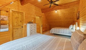 9 PINE St, Alpine, WY 83128