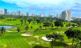 20379 W Country Club Dr 935-3, Aventura, FL 33180