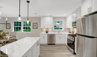 3820 WINTERSET Dr, Annandale, VA 22003