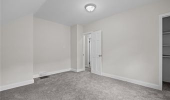358 Pawtuxet Ave, Warwick, RI 02888