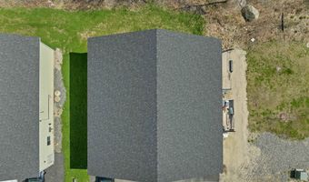 262 264 Isinglass Cir, Barrington, NH 03825