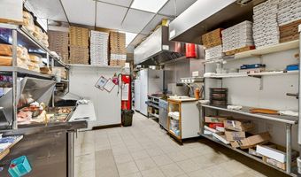 123 S Main St, Athol, MA 01331