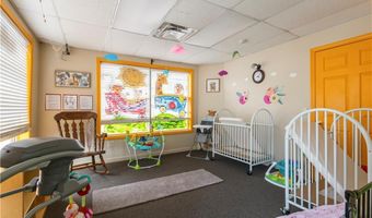 1326 Plainfield St, Cranston, RI 02920