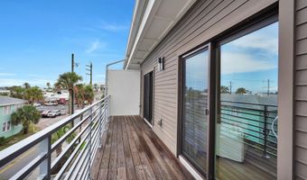 303 AHERN St, Atlantic Beach, FL 32233