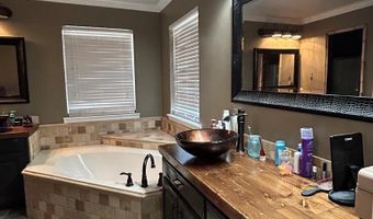 1215 NW 15th St, Andrews, TX 79714