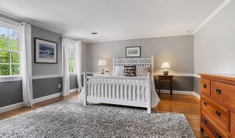 76 Washington Dr, Acton, MA 01720