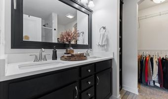 2231 NW Chapel Ln, Ankeny, IA 50023