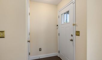 3 Wilson Way, Brentwood, NH 03833