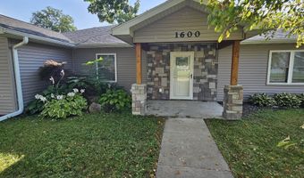 1600 S Main St, Albia, IA 52531