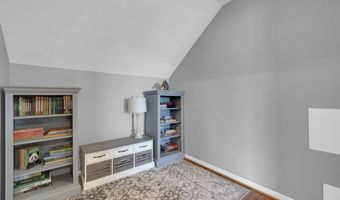 75 Pebble Brook Dr, Albertville, AL 35951