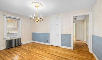 50 Piedmont St, Cranston, RI 02910