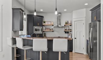 1106 BOBBY Ct, Appleton, WI 54915