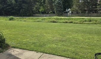 5695 Wilshire Dr, Madison, WI 53711