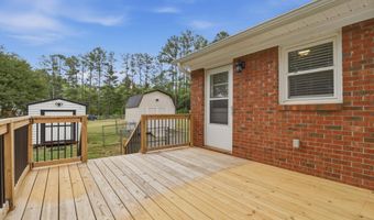 1045 Knollwood Acres Rd, Boiling Springs, SC 29316