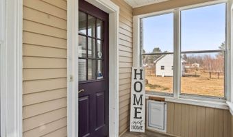 5 Webb Rd, Waterville, ME 04901