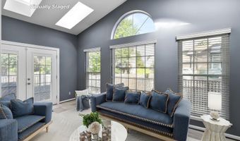 10106 GAYLEWINDS Ct, Bowie, MD 20721