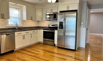74 Leslie St, Cranston, RI 02910