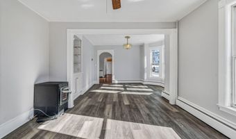 327 Essex St, Bangor, ME 04401