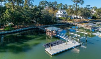 31 Anchorage Way, Beaufort, SC 29902