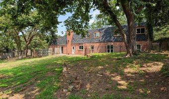 2936 Ridge Rd, Bartlesville, OK 74006