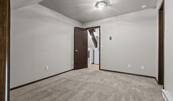 1903 E APPLE CREEK Rd, Appleton, WI 54913