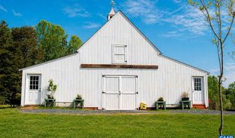 2004 SEVEN MEADOWS Ln, Appomattox, VA 24522