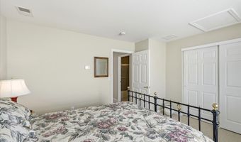 39 NEWPORT St, Barnegat, NJ 08005