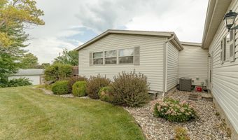 1301 Wood Duck Rd, Arnolds Park, IA 51331
