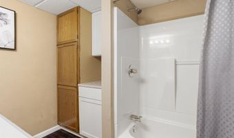 1318 W HARRIS St, Appleton, WI 54914