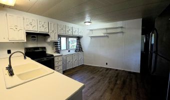 1905 WAVERLY Dr 17, Albany, OR 97322