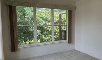 1452 Fox Pointe Cir, Ann Arbor, MI 48108