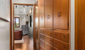 17 N 7th St, Almira, WA 99103