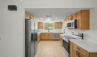 562 E HONDO Ave, Apache Junction, AZ 85119