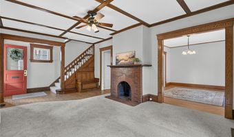 405 Silver St, Akron, OH 44303