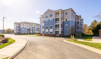 10530 Stony Bluff Dr 203, Ashland, VA 23005