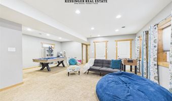53 E 3rd St N, Cowley, WY 82420